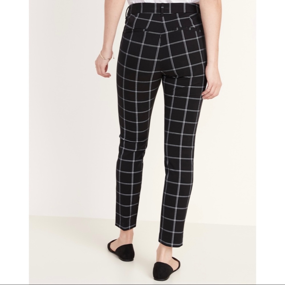 NEW Old Navy Pixie Pant